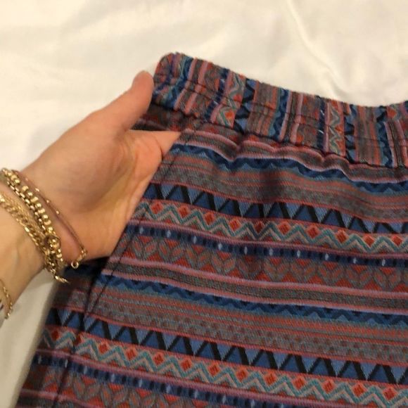 Printed shorts - Picture 2 of 4